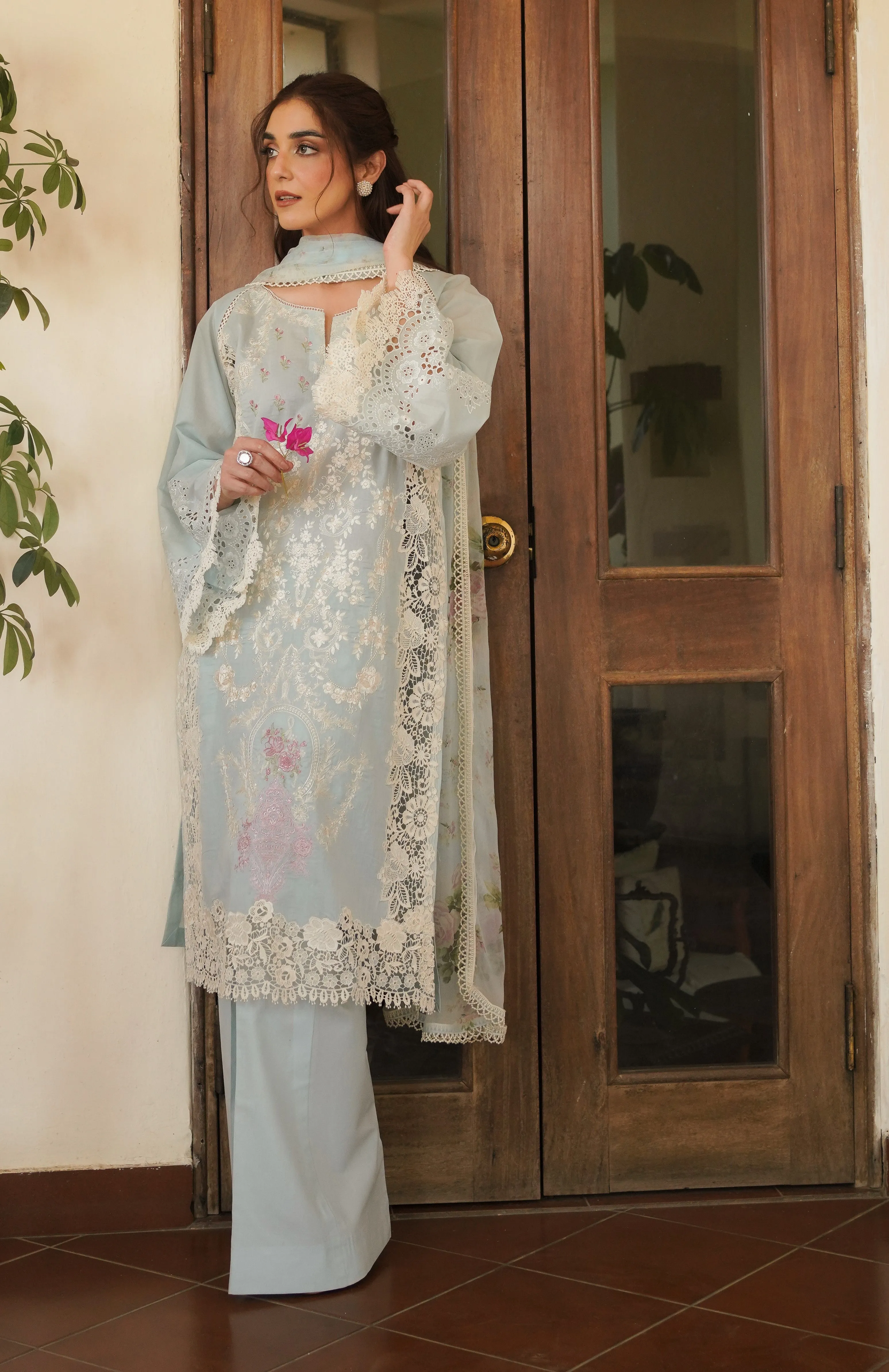 Manara by Maria Asif Baig Luxury Lawn – Parishay