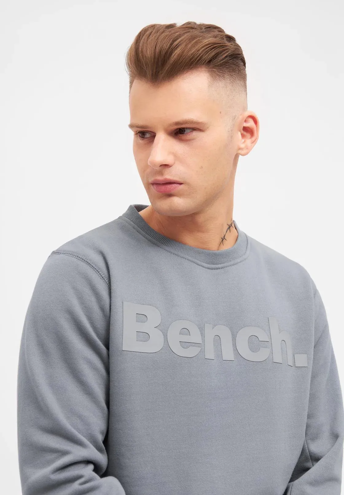 Men Crew Neck  Long Sleeve Sweatshirt - S