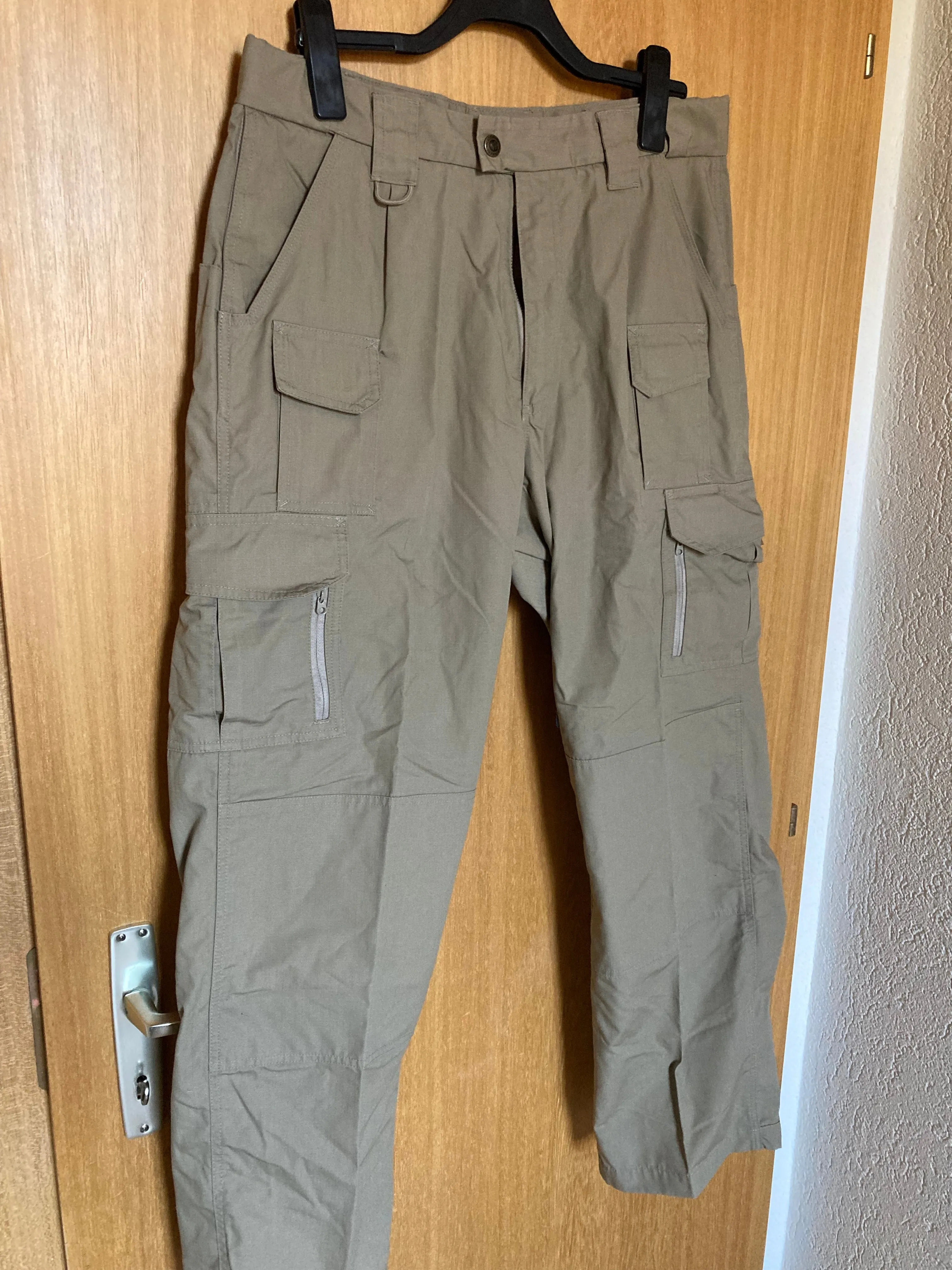 Pants, Blackhawk Warrior Wear Cargo Pants Men's 38x32 Tactical Military Ripstop Khaki (new)