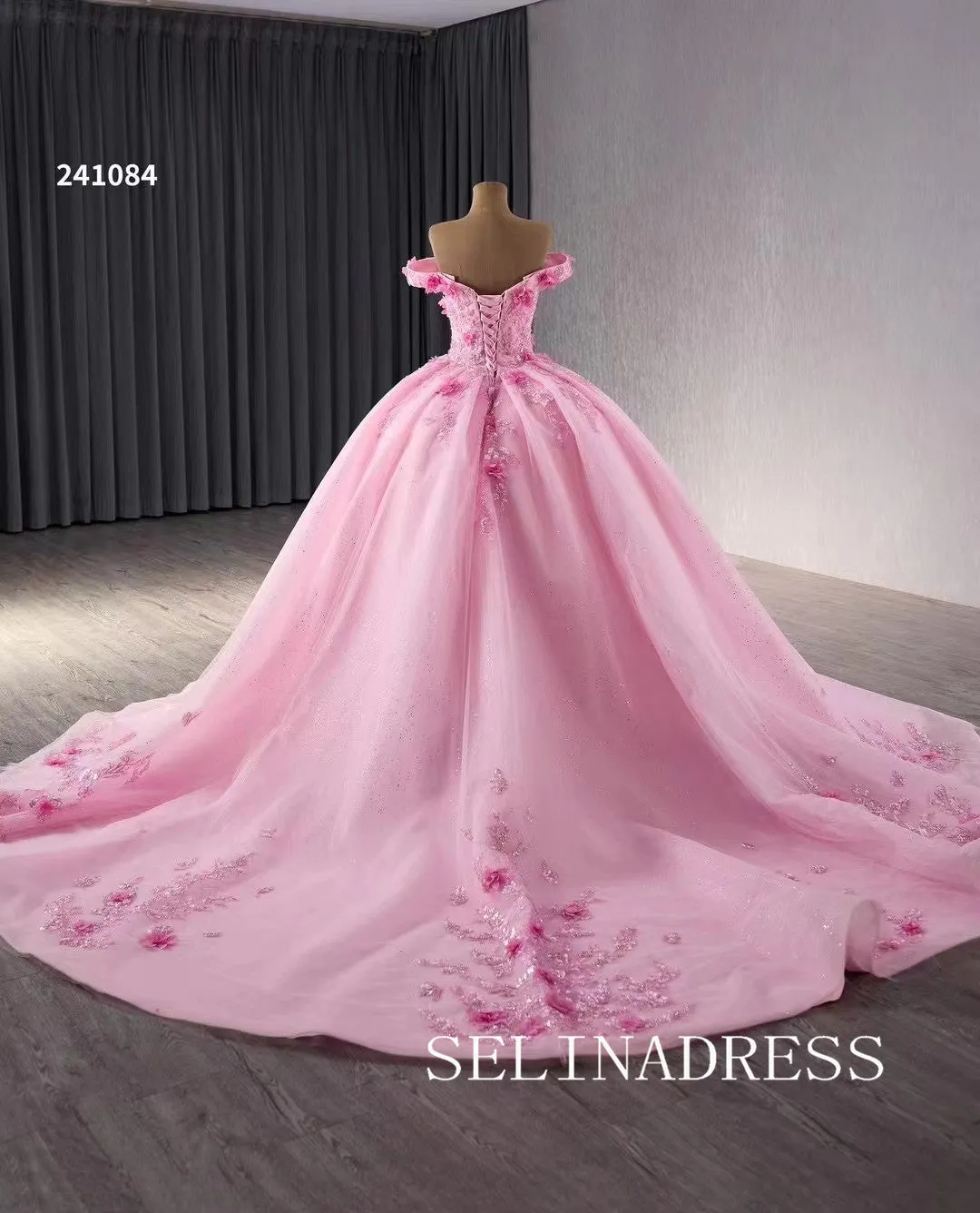 Pink Applique Floral Lace Wedding Dresses Off the Shoulder Quinceanera Dress 241084