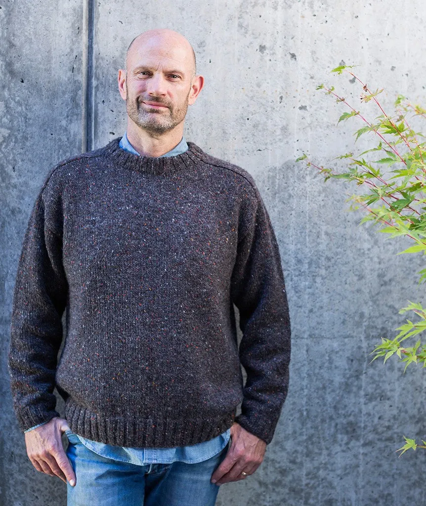 Saddle-Shoulder Men's Pullover Using Isager Aran Tweed