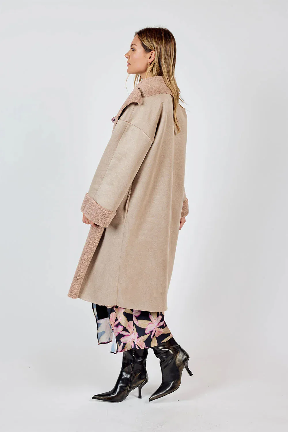 Sadie and Sage - SELMA FAUX SHEARLING LINED COAT