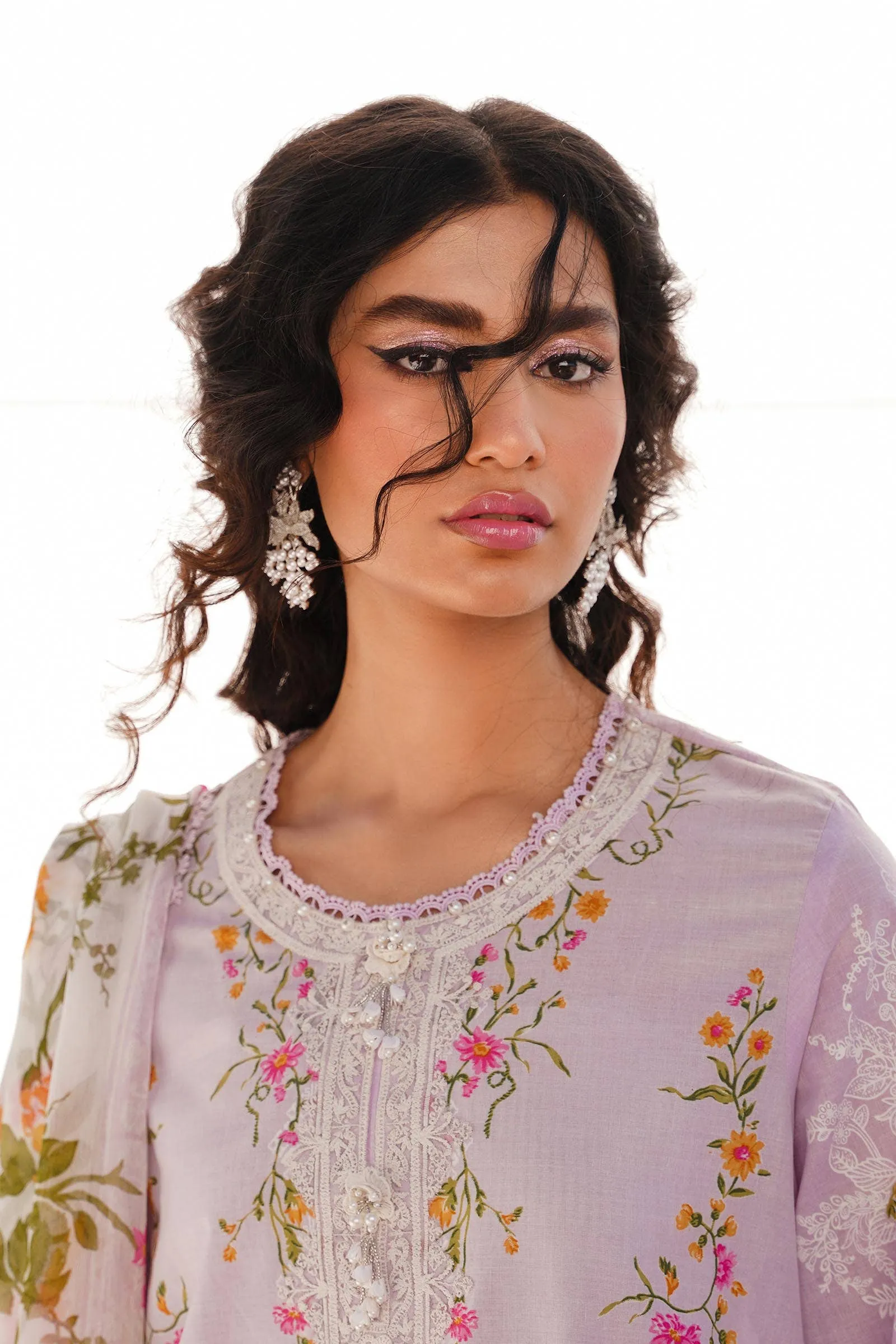 Sana Safinaz Spring/Summer Muzlin Lawn 2024 – M241-019A-3Ci