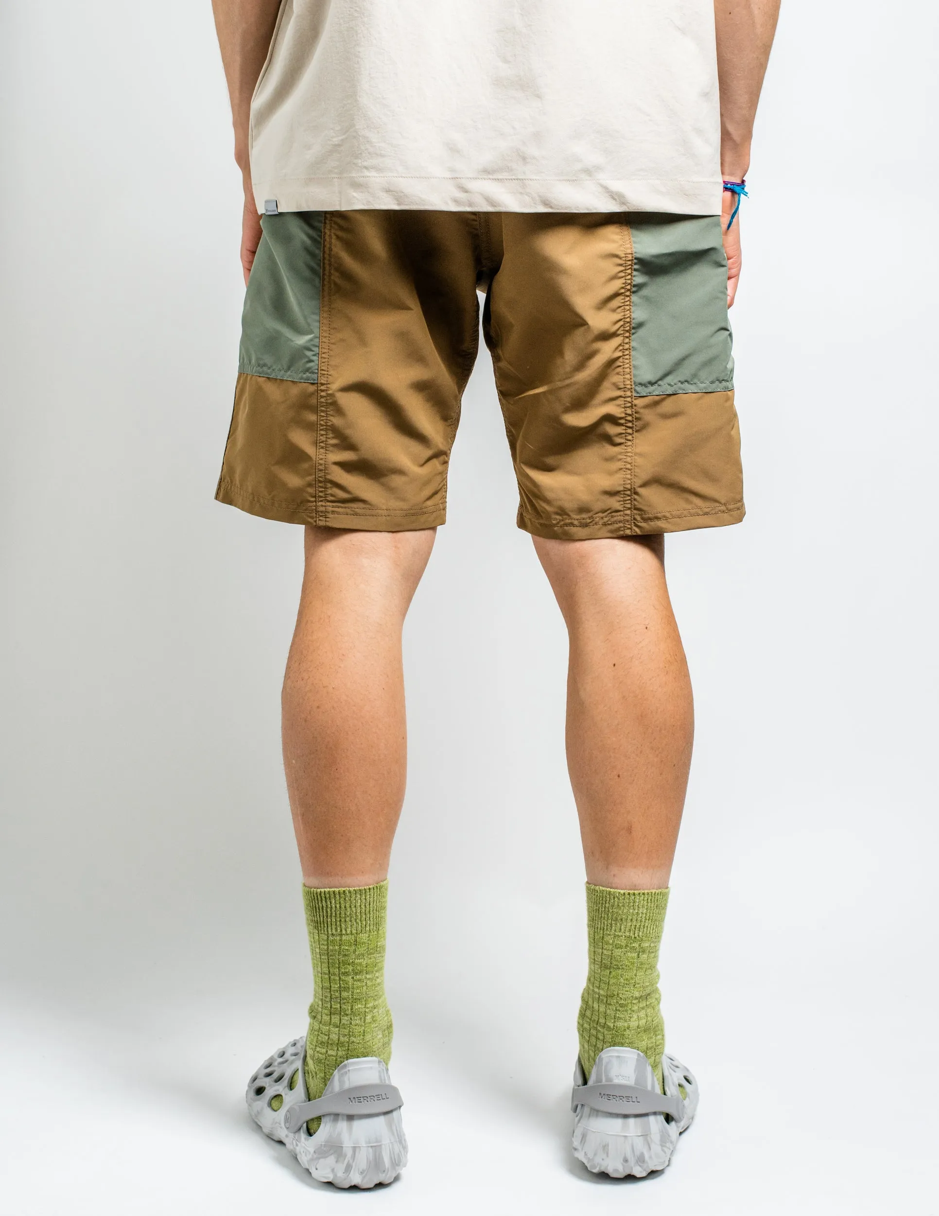 Shell Gear Short in Multi Tan