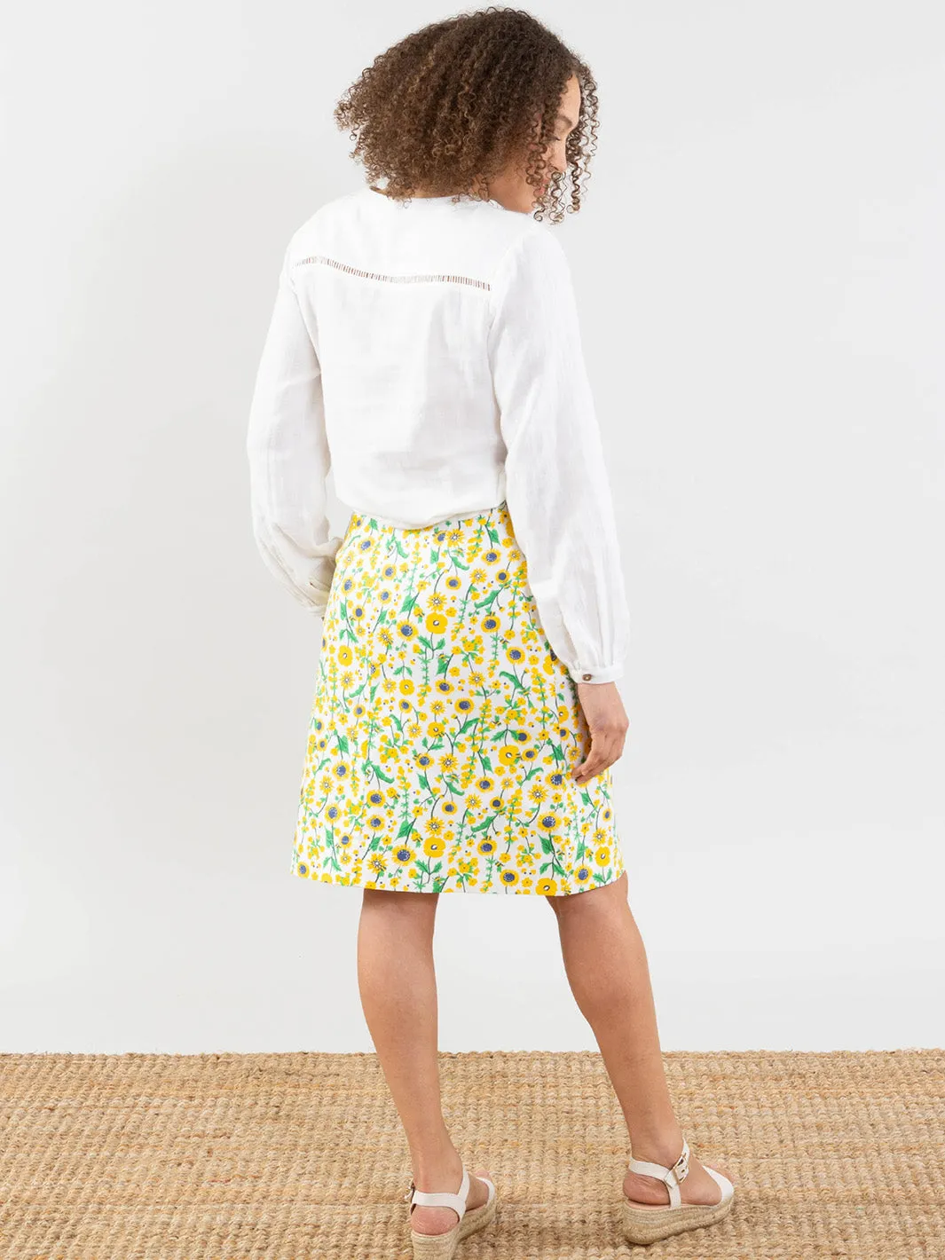 Stalbridge skirt bumble blooms