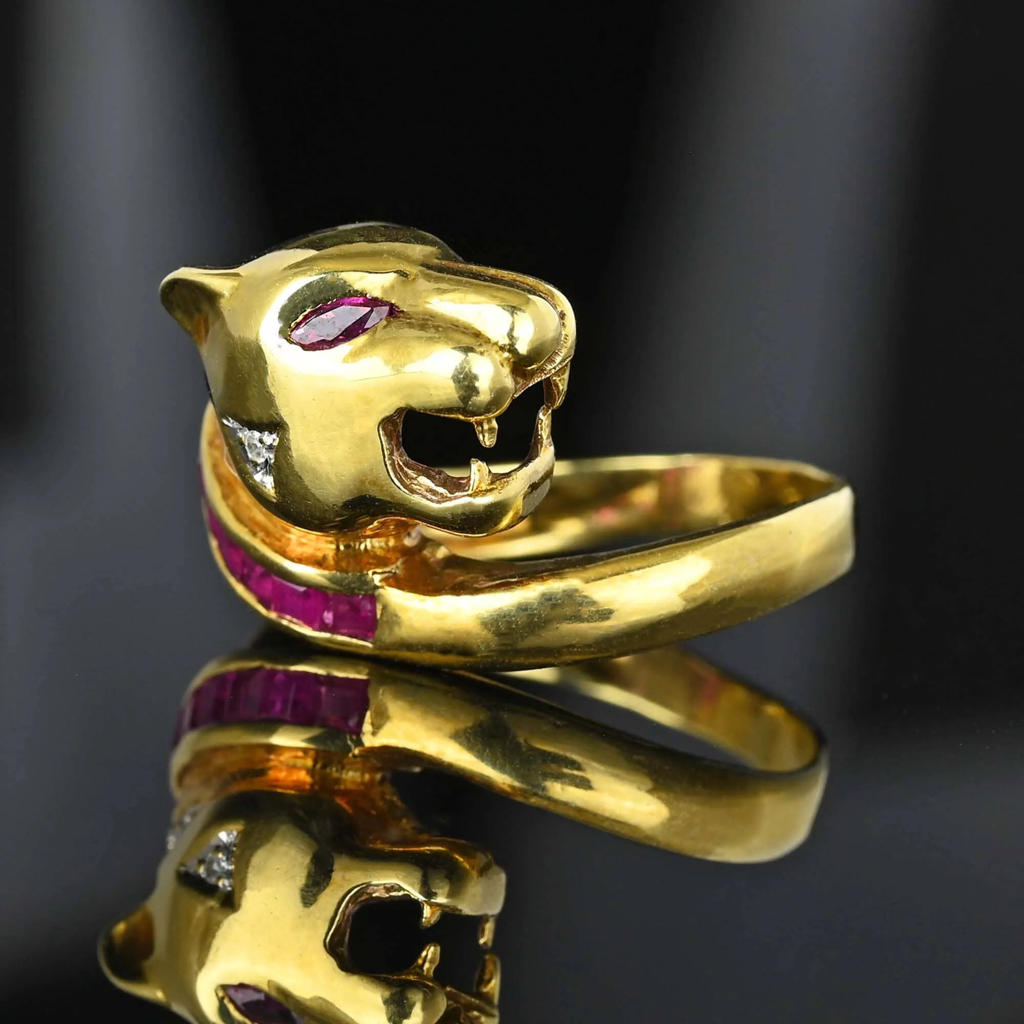 Statement Retro 14K Gold Ruby Diamond Panther Ring