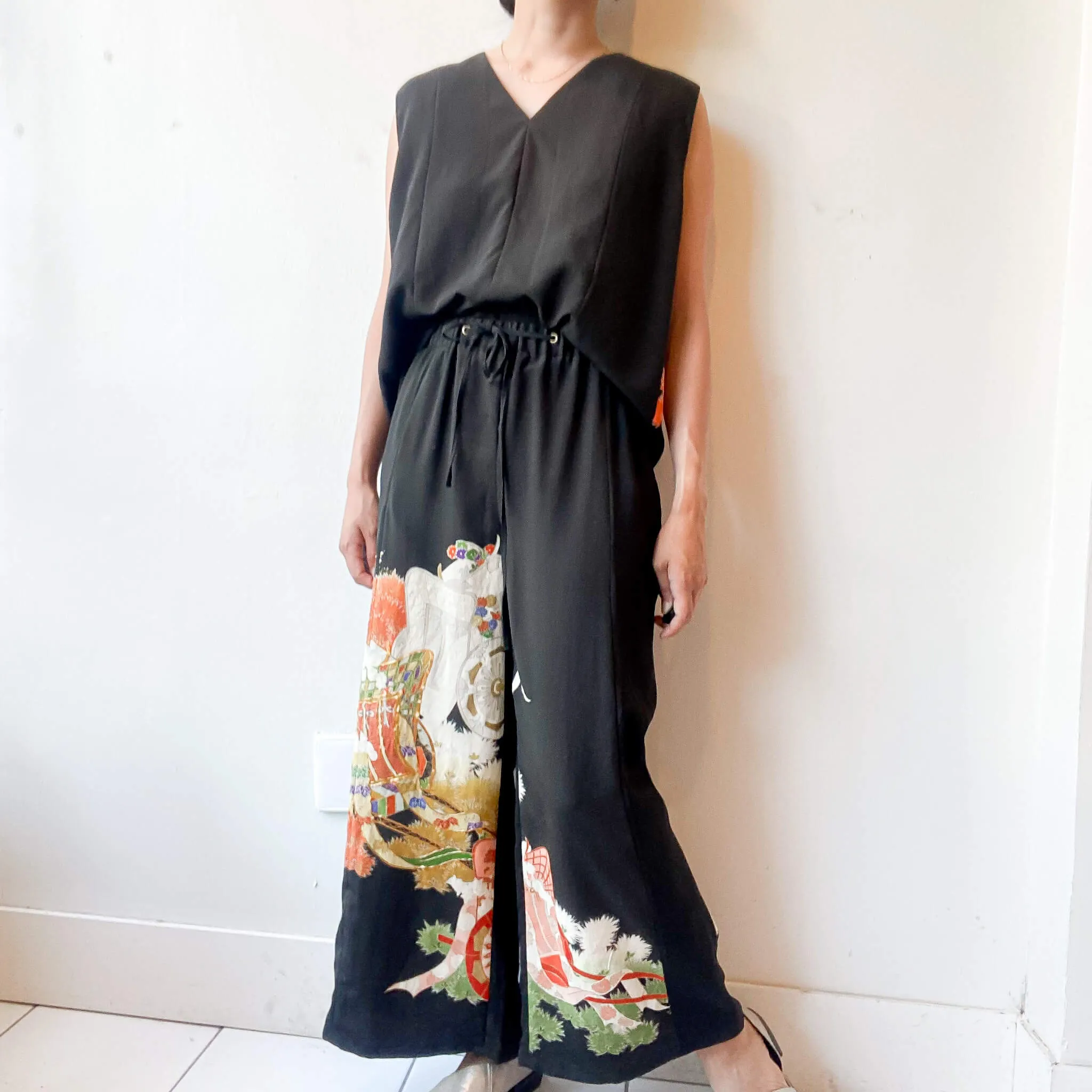 Tsumugi | Vintage Silk Kimono Two Piece | TP6 - Black