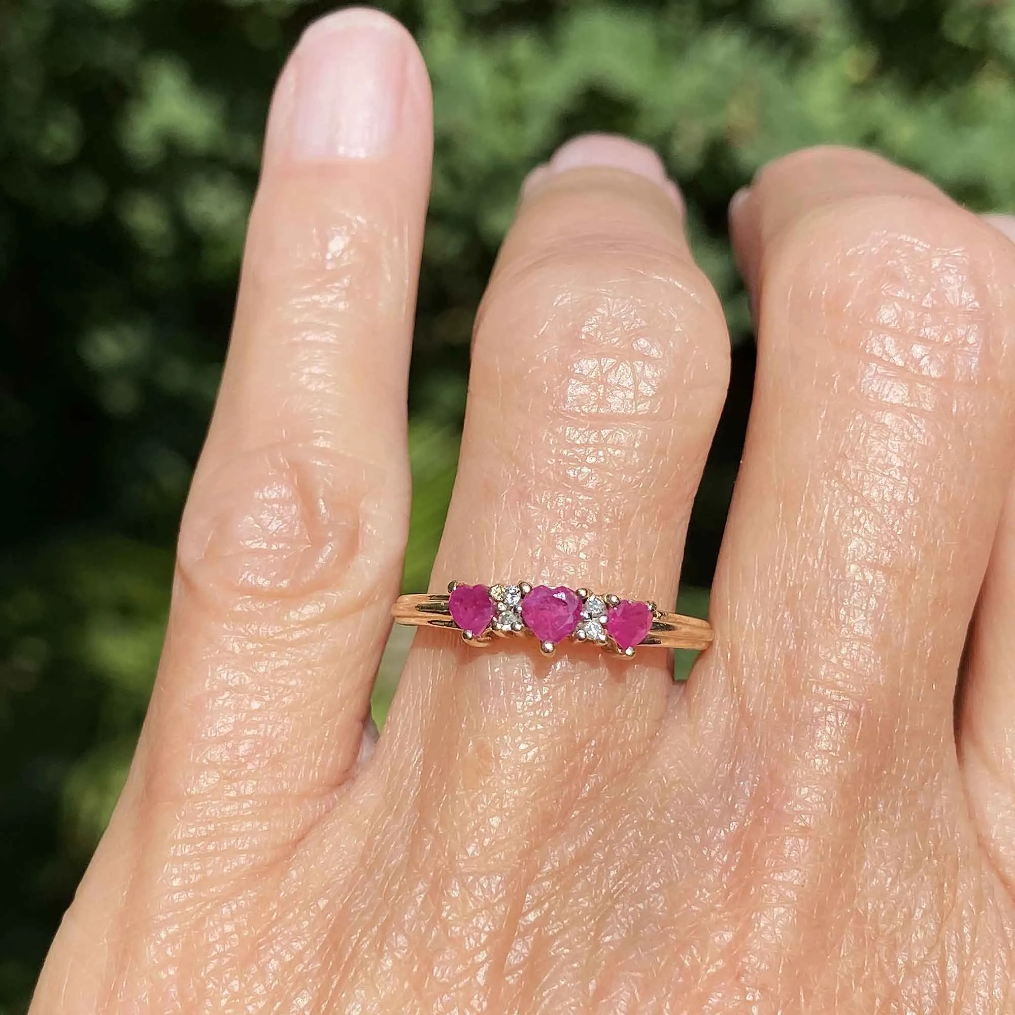 Vintage 10K Gold Diamond Ruby Heart Ring