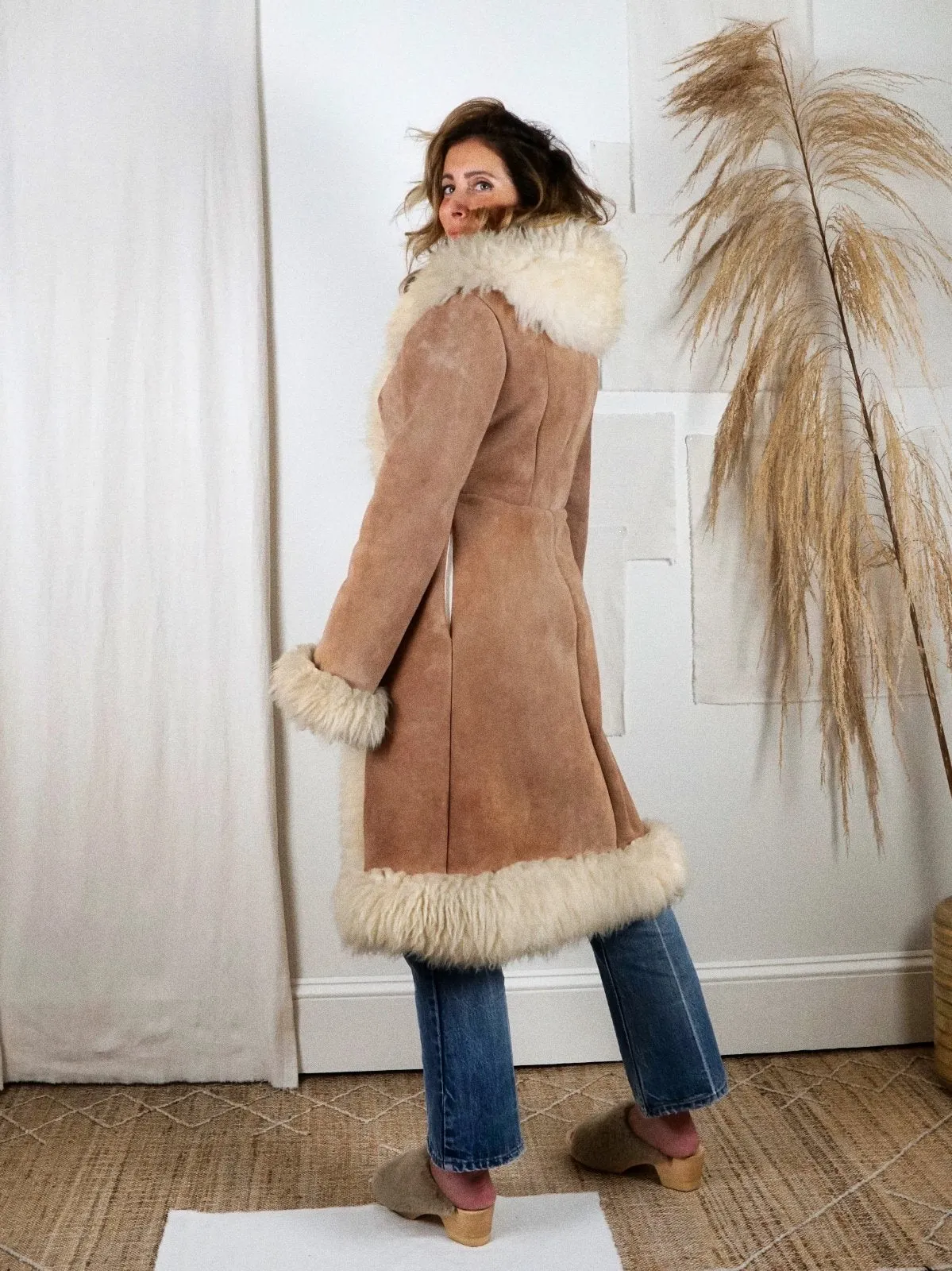 Vintage 70's Fluffy Sheepskin Fur Coat