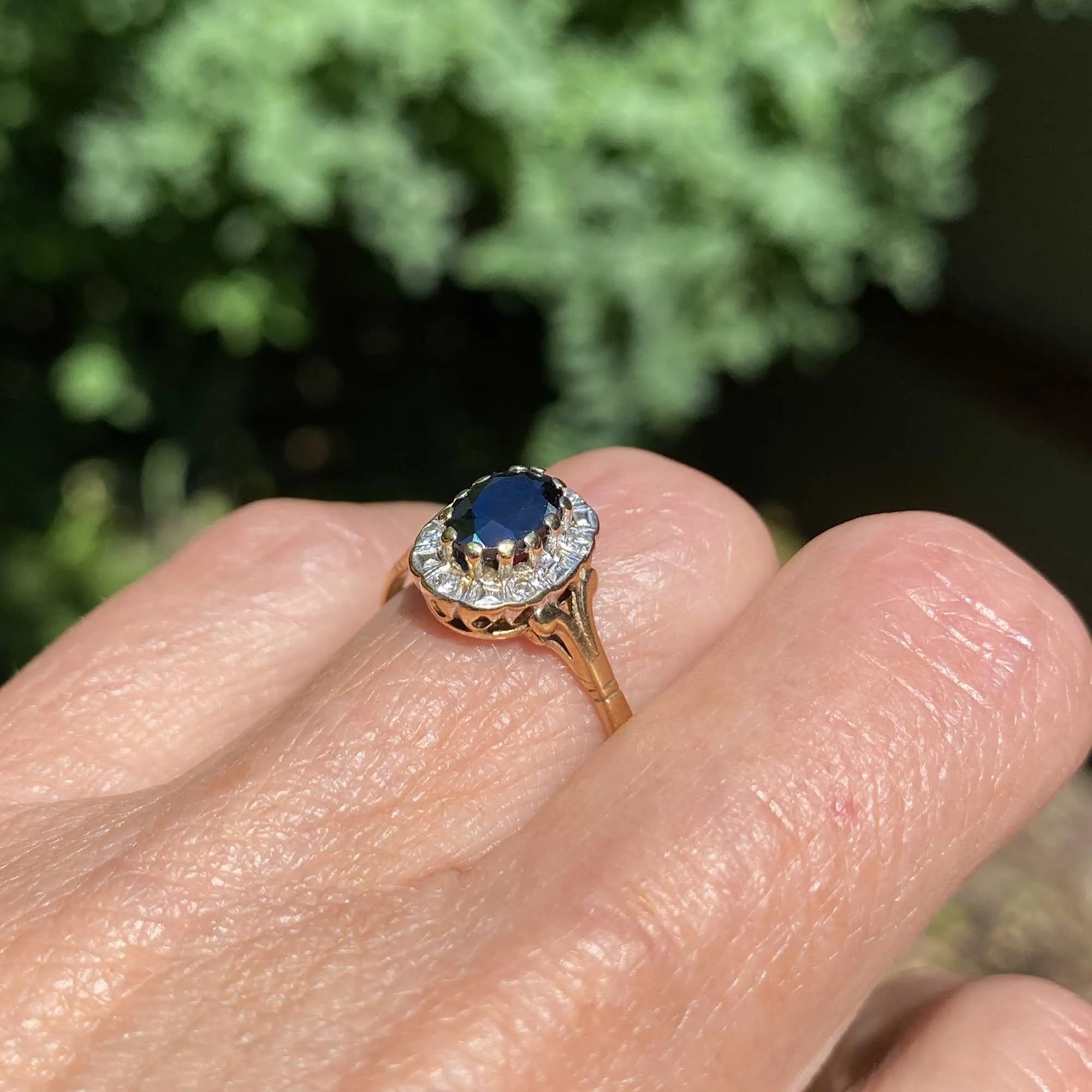 Vintage Diamond Cluster Sapphire Halo Ring in Gold