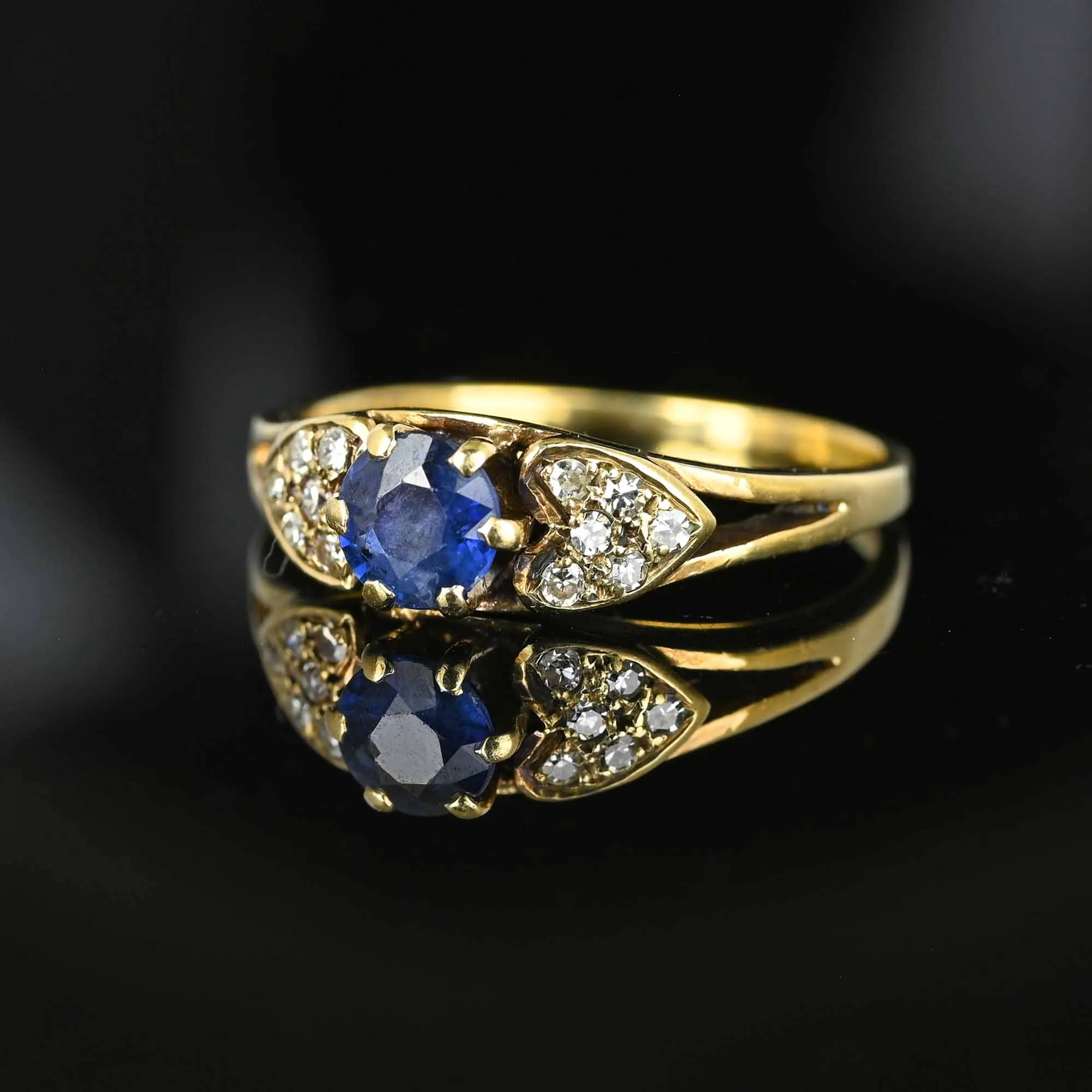 Vintage Gold Diamond Heart Shoulder Sapphire Ring