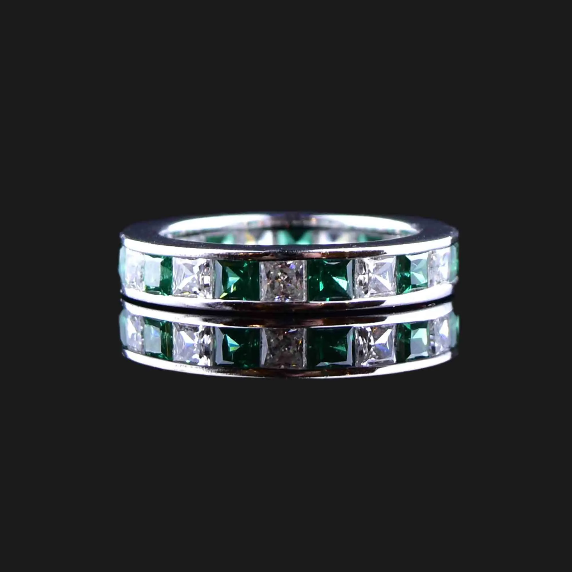 Vintage Silver Emerald Eternity Band Ring