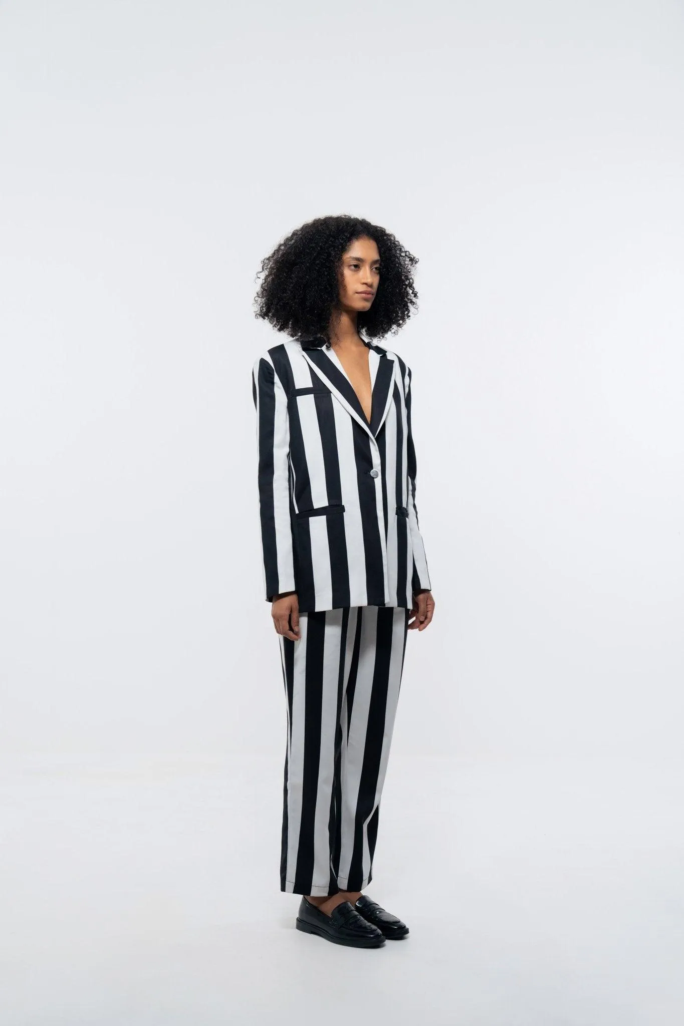 WHITE AND BLACK STRIPE BLAZER AND PANT CO-ORD SET