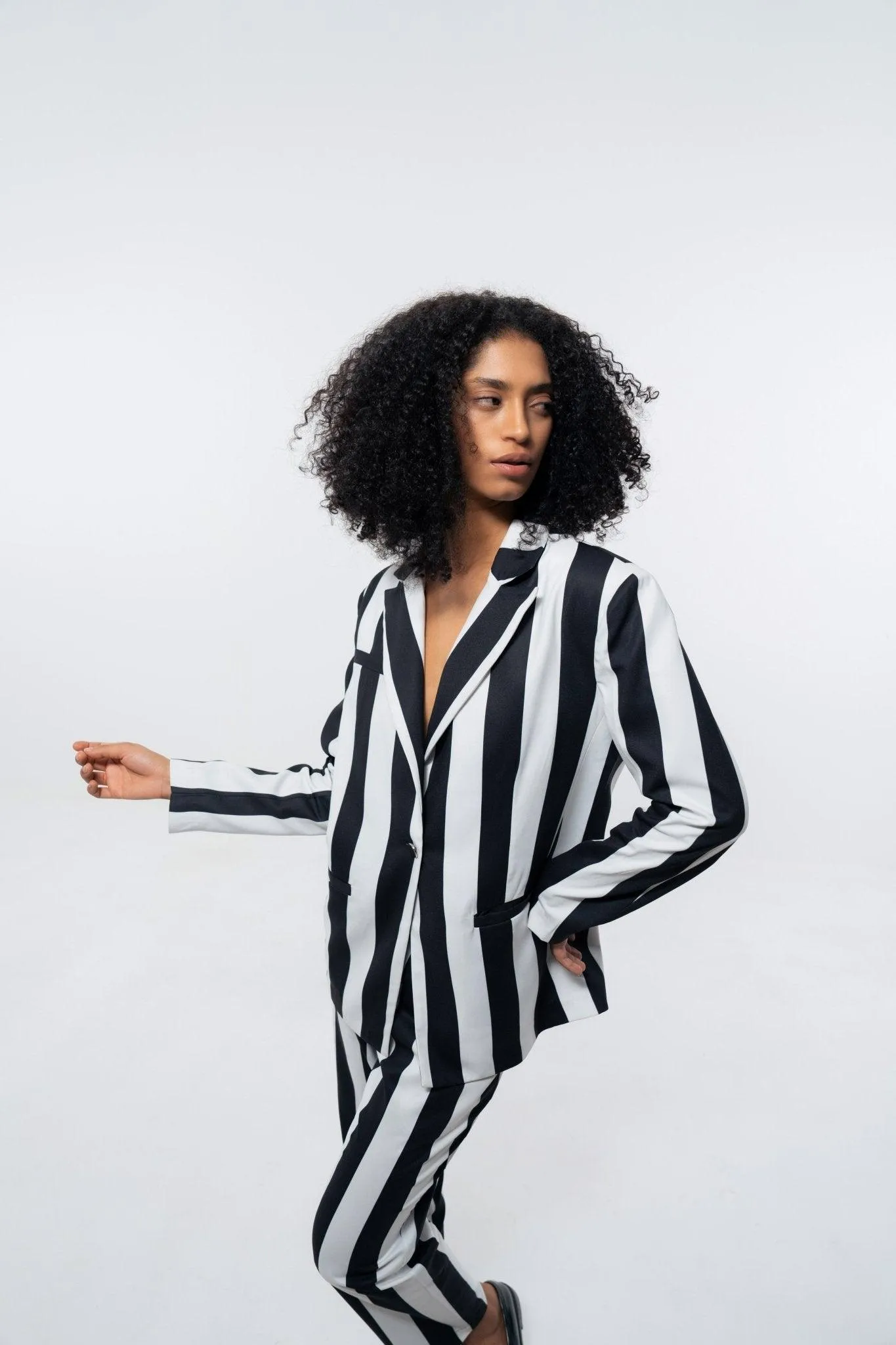 WHITE AND BLACK STRIPE BLAZER AND PANT CO-ORD SET