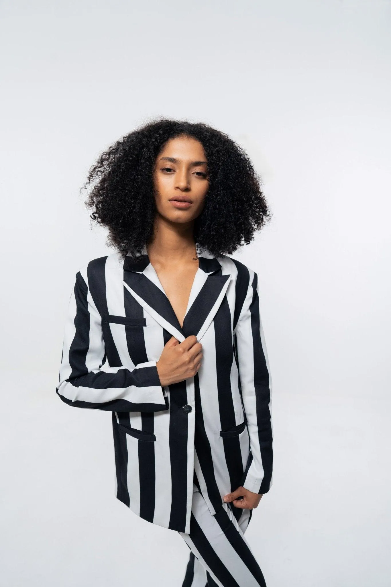 WHITE AND BLACK STRIPE BLAZER AND PANT CO-ORD SET