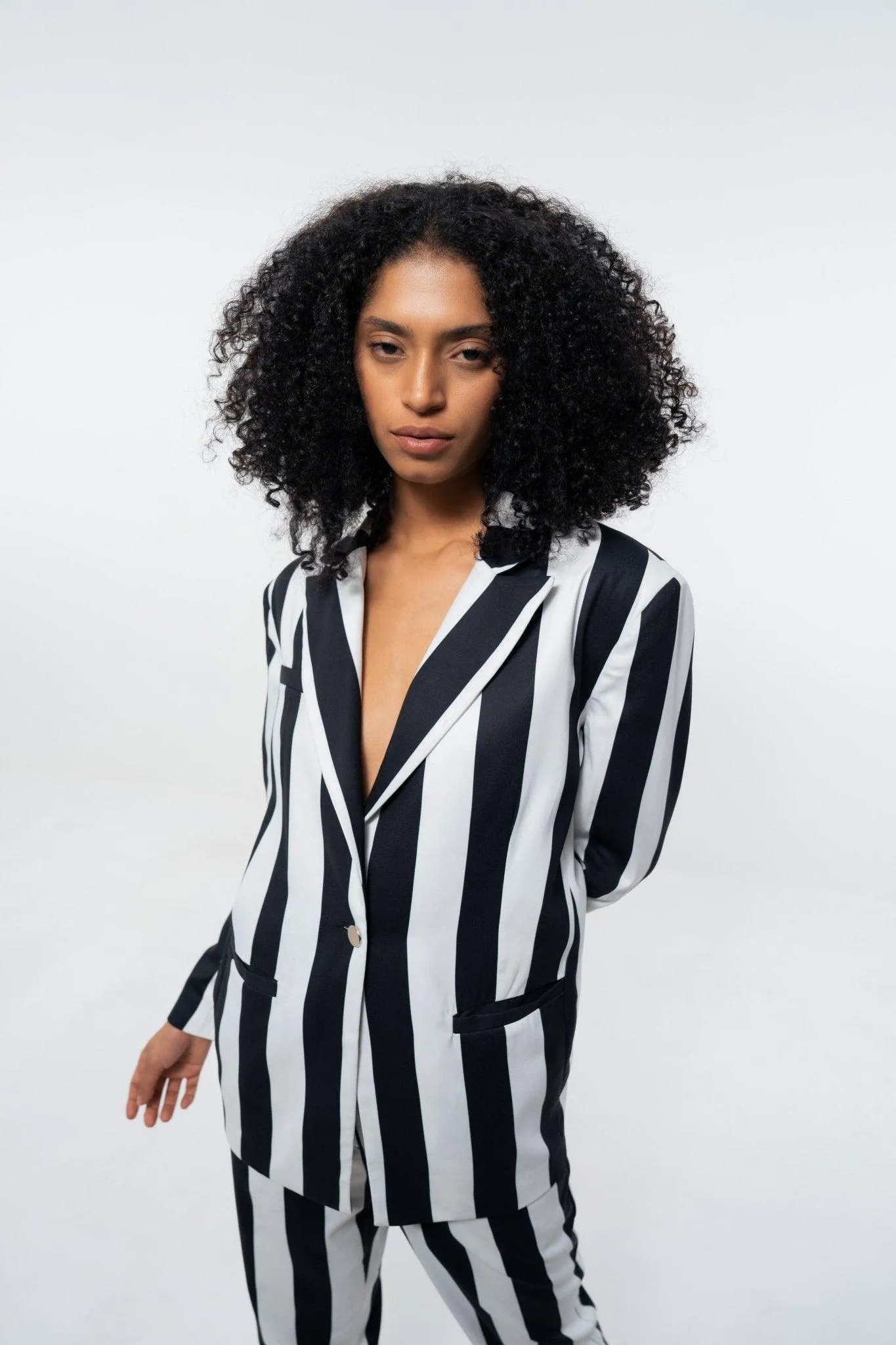 WHITE AND BLACK STRIPE BLAZER AND PANT CO-ORD SET